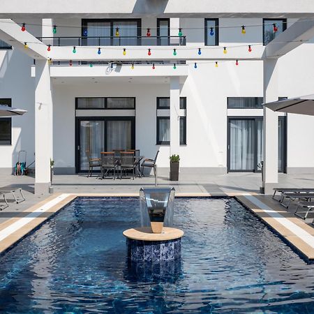 White House Radac Peja Bed & Breakfast ภายนอก รูปภาพ