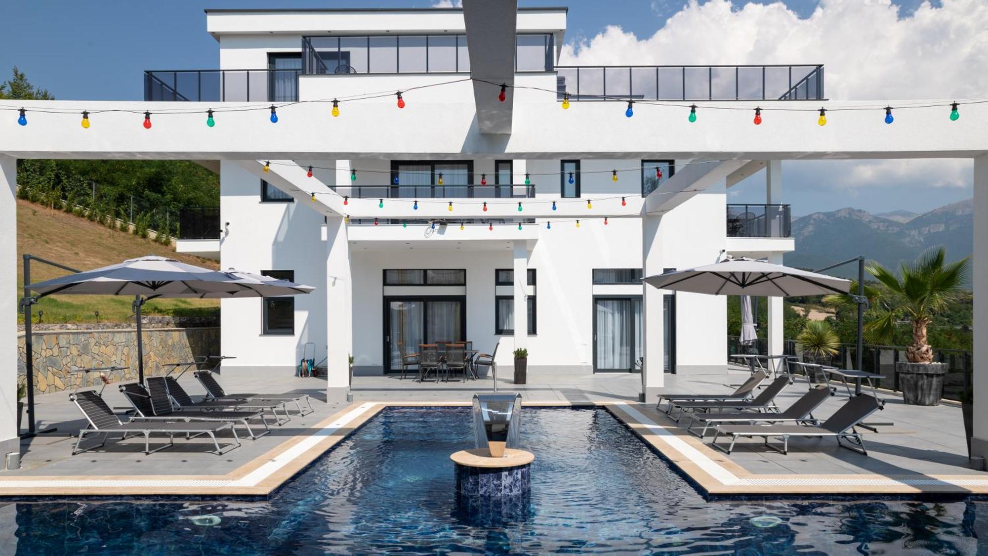 White House Radac Peja Bed & Breakfast ภายนอก รูปภาพ