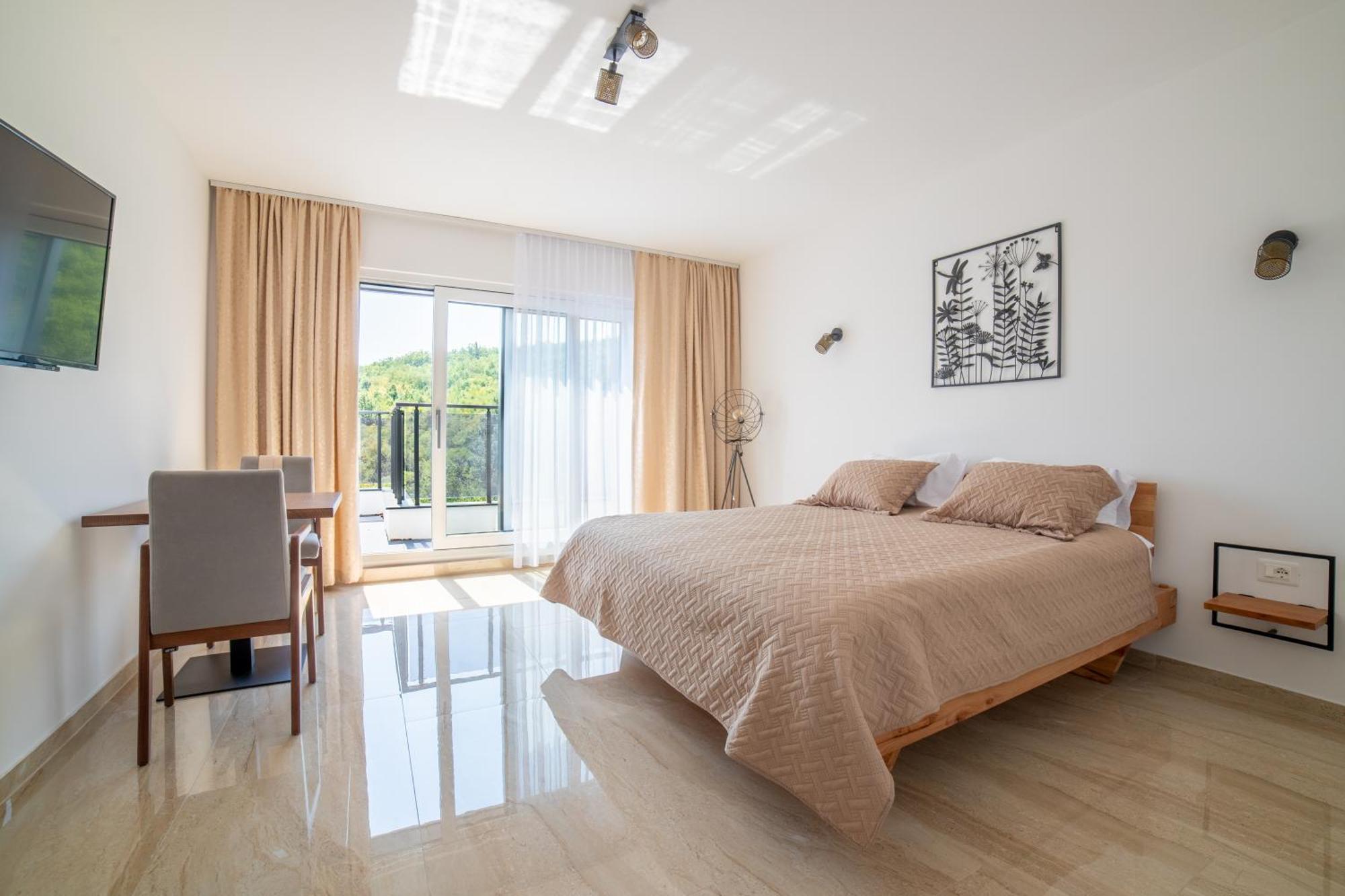 White House Radac Peja Bed & Breakfast ภายนอก รูปภาพ